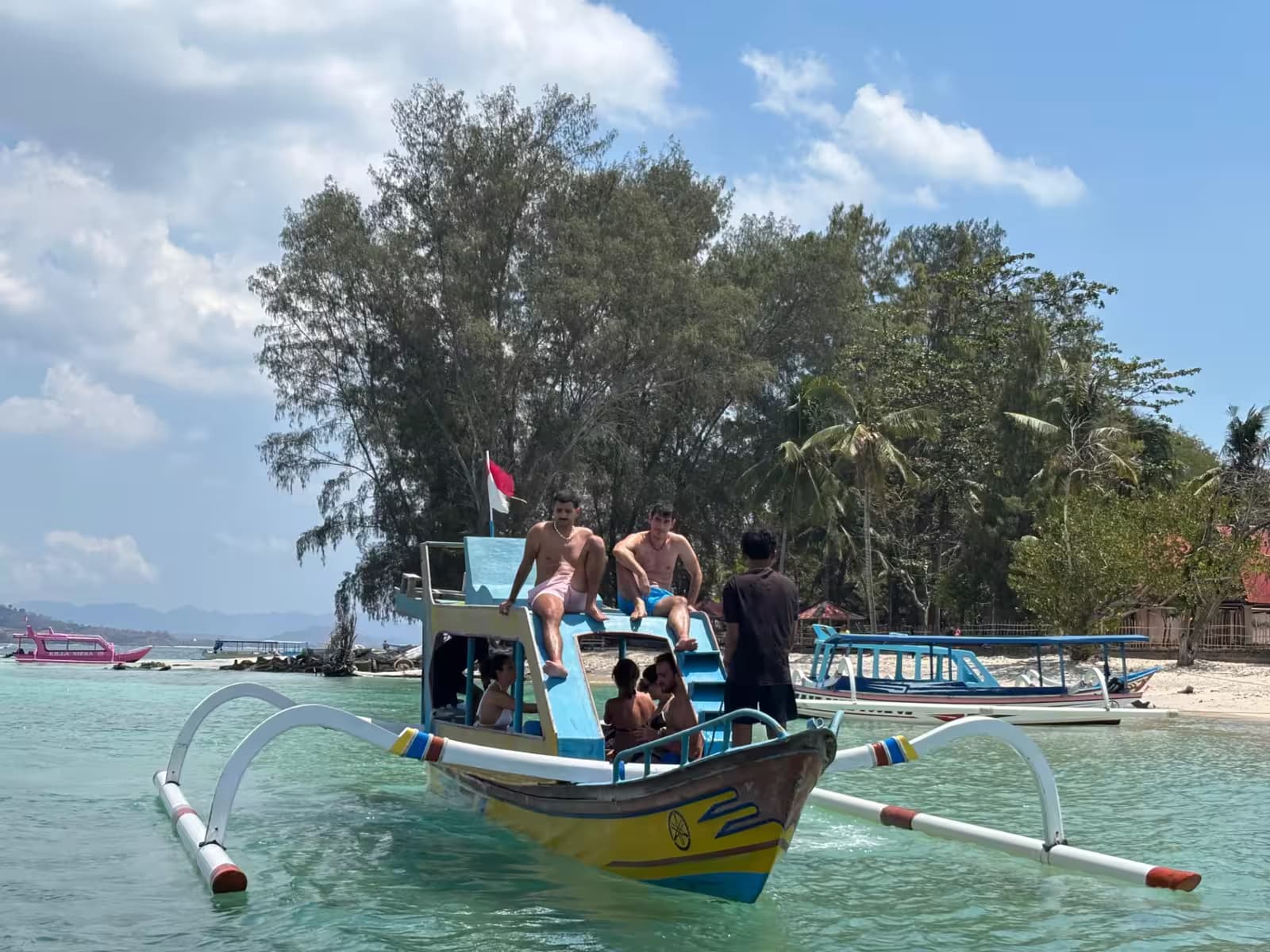Secret Gili Ocean, Sunset & Bonfire Experience 5